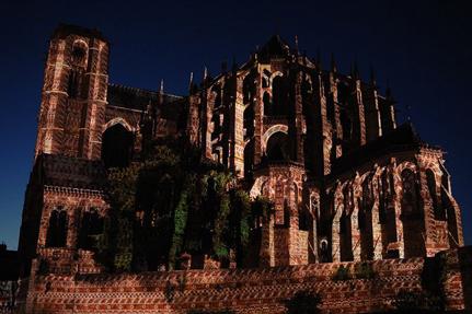La Nuit des Chimères © Création Skertzo/Ville du Mans-G.Moussé