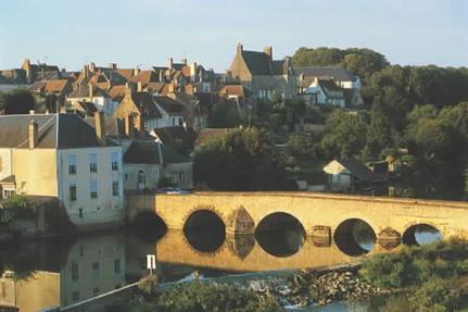The Sarthe River at Beaumont-sur-Sarthe © G.Durand