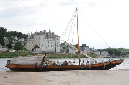 Montsoreau, bateau traditionnel © A.Laurioux