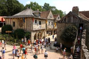 © Puy du Fou